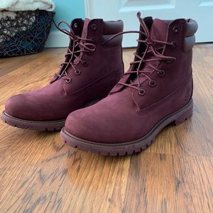 Burgundy Timberland Waterproof Womens Boots Size 9